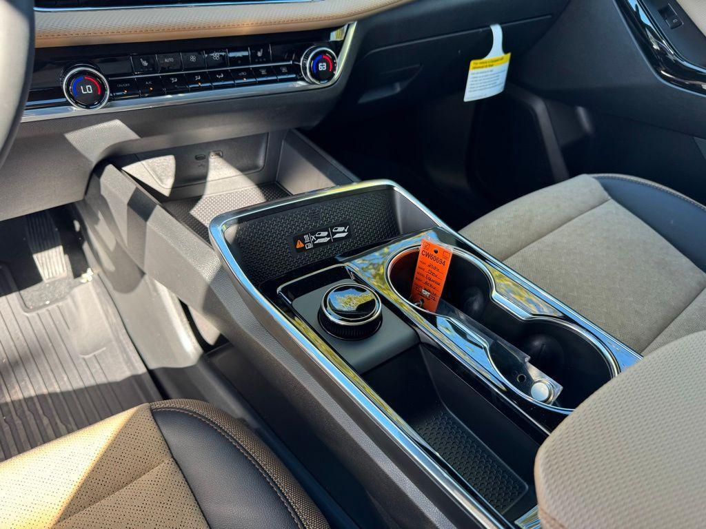 new 2026 Chevrolet Equinox car, priced at $39,339