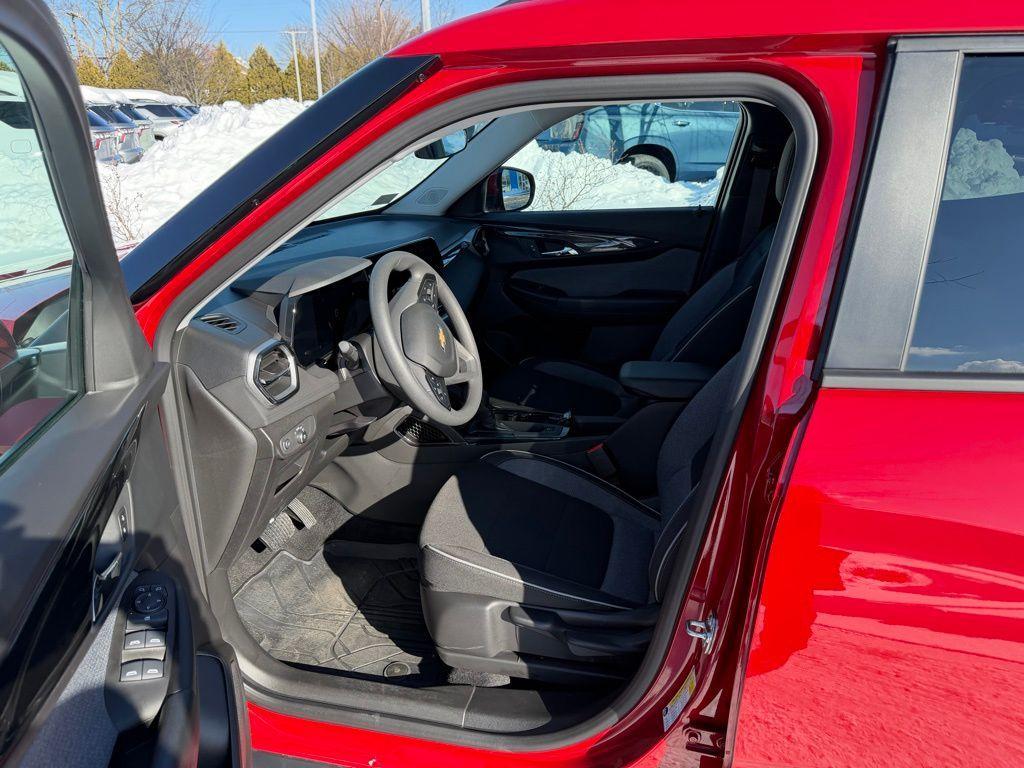 used 2026 Chevrolet TrailBlazer car, priced at $26,545