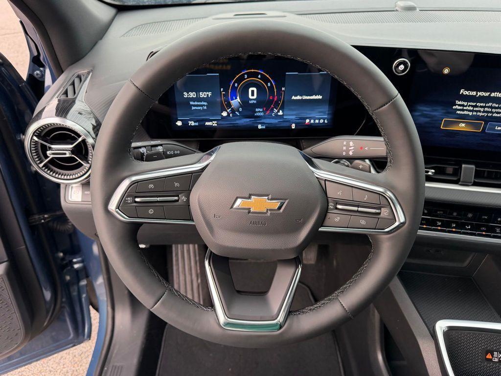 new 2026 Chevrolet Equinox car, priced at $36,290