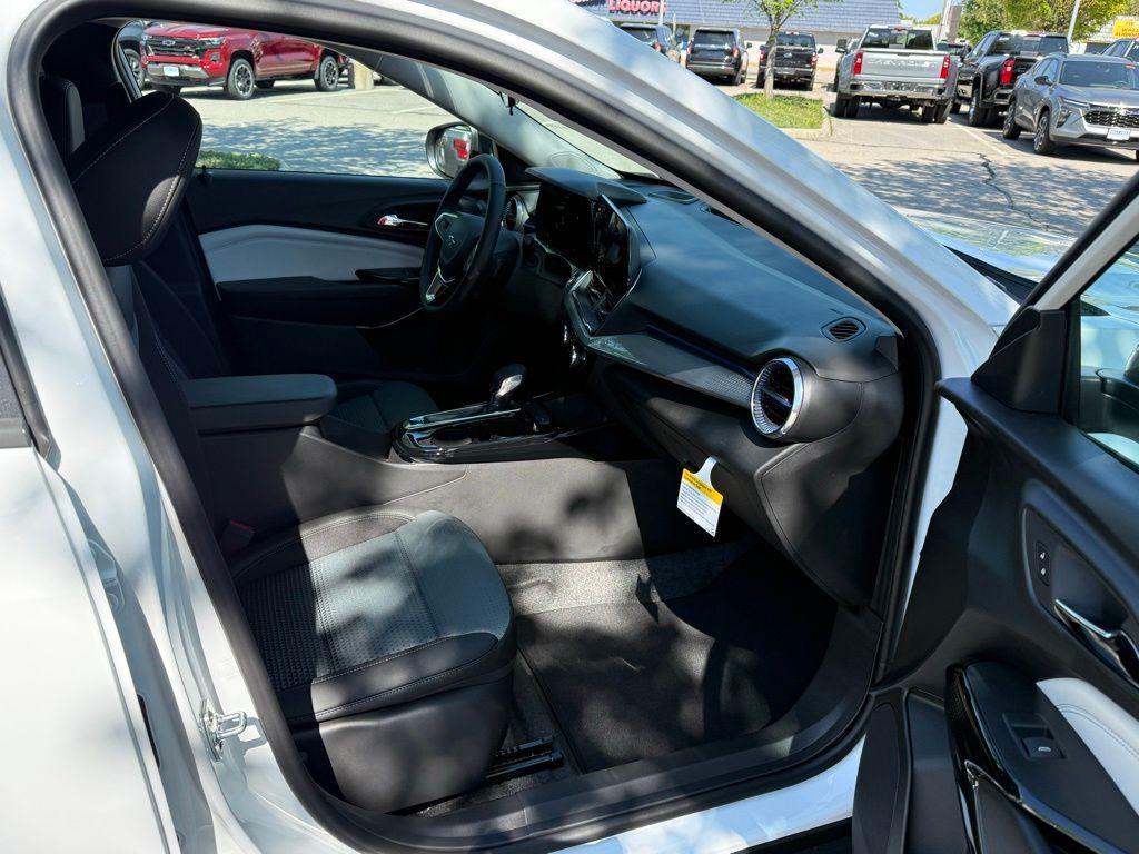 new 2026 Chevrolet Trax car, priced at $27,500
