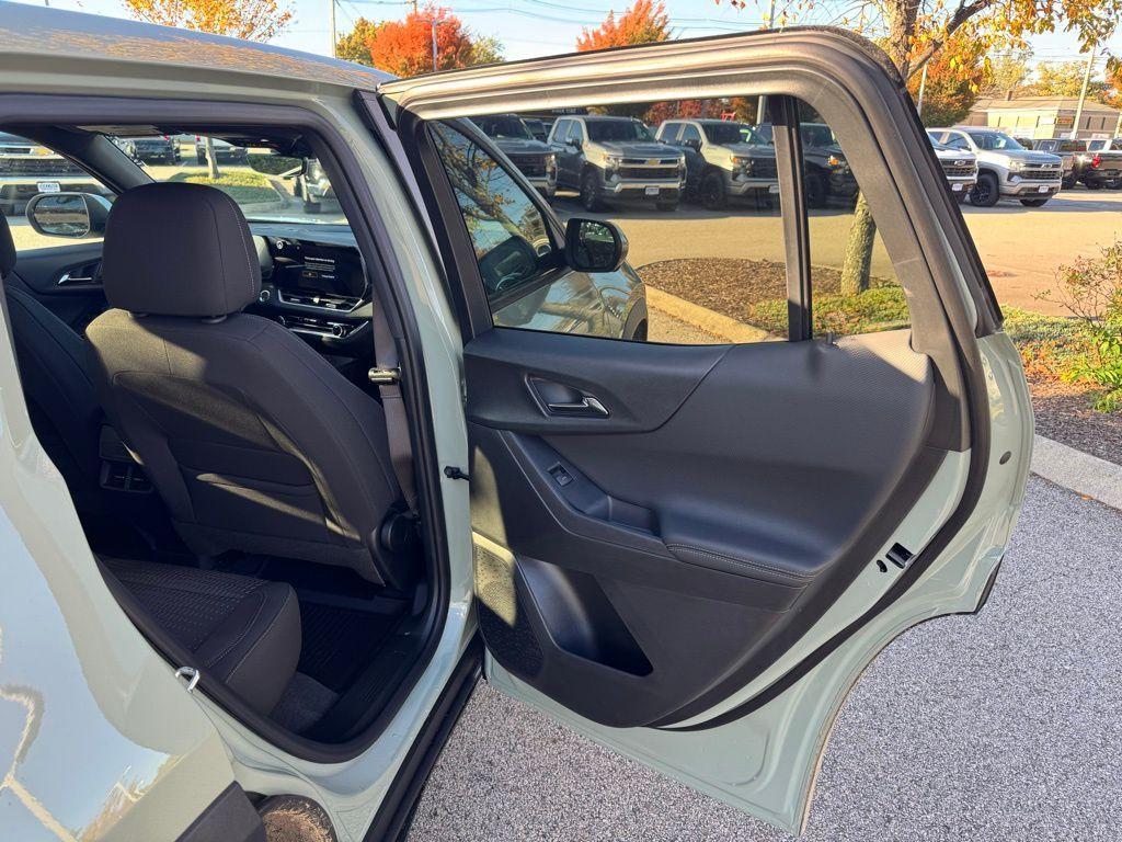 new 2026 Chevrolet Equinox car, priced at $35,314