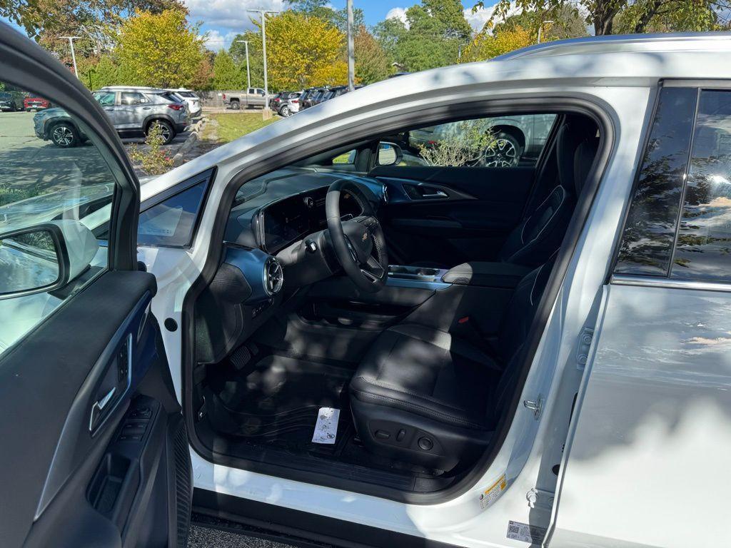 new 2026 Chevrolet Equinox EV car, priced at $51,489