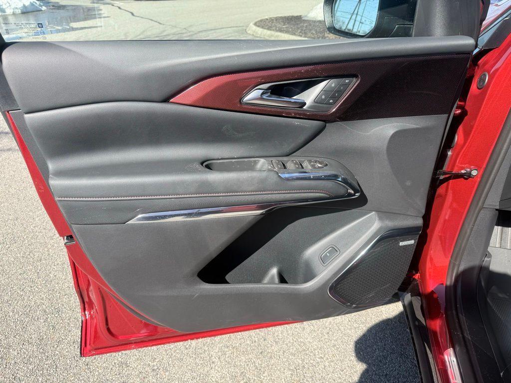 new 2026 Chevrolet Traverse car, priced at $62,310