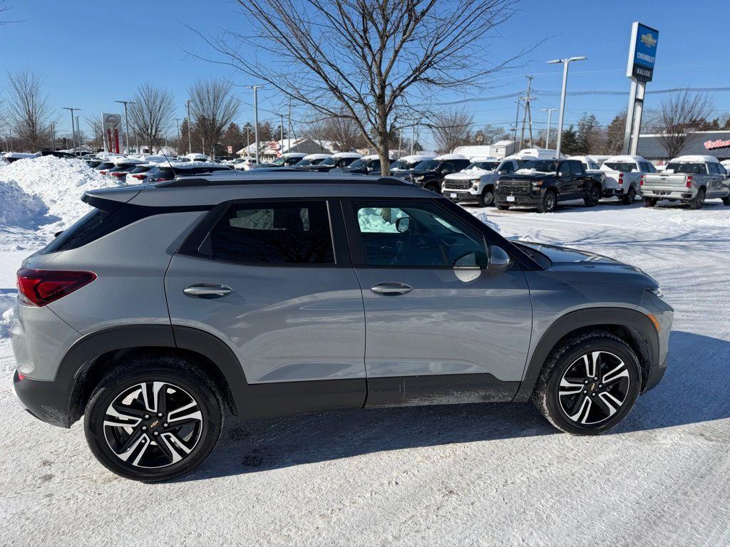 used 2026 Chevrolet TrailBlazer car, priced at $27,085