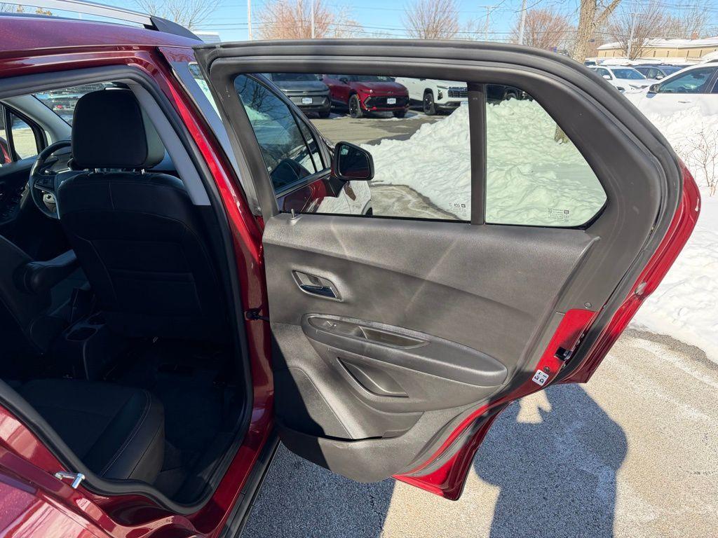 used 2022 Chevrolet Trax car, priced at $19,477