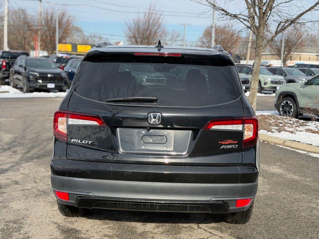 used 2022 Honda Pilot car, priced at $27,477