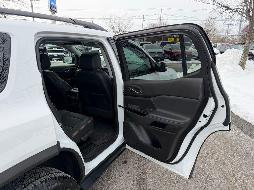 used 2023 GMC Acadia car, priced at $27,977
