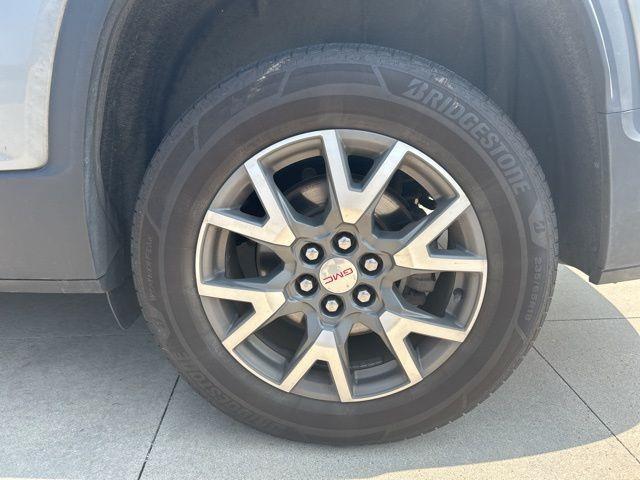 used 2023 GMC Acadia car, priced at $22,977