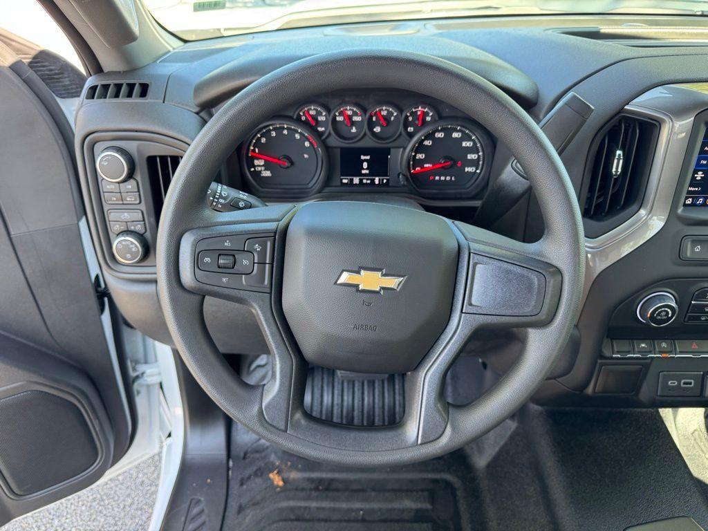 new 2025 Chevrolet Silverado 1500 car, priced at $42,709
