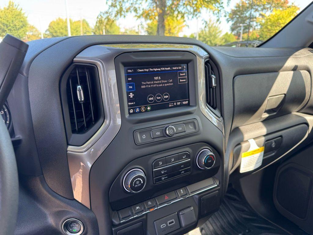 new 2025 Chevrolet Silverado 1500 car, priced at $42,709