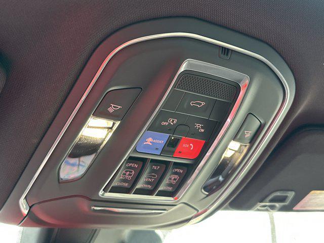 new 2026 Jeep Grand Cherokee car, priced at $48,848