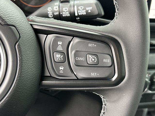new 2026 Jeep Wrangler car, priced at $46,579