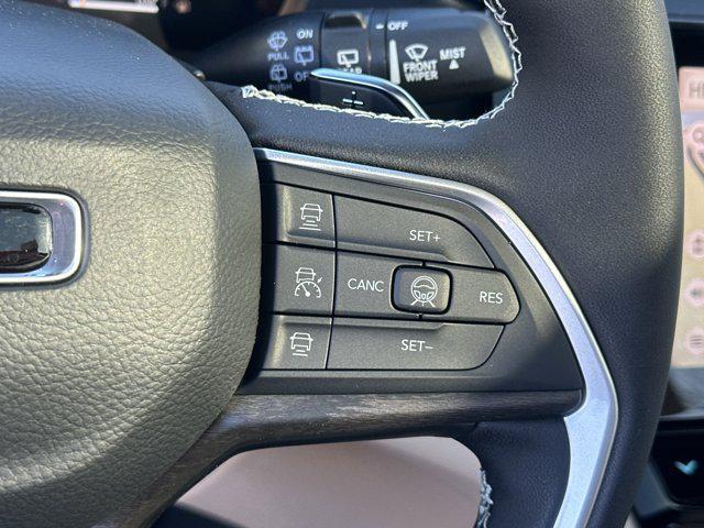 new 2026 Jeep Grand Cherokee car, priced at $46,684