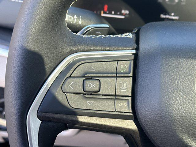 new 2026 Jeep Grand Cherokee car, priced at $46,684