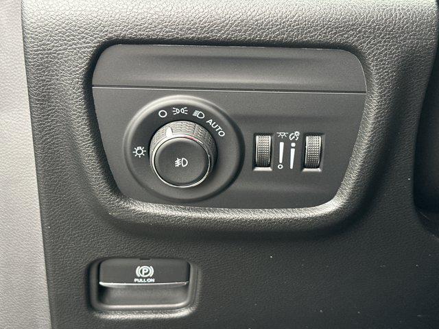 new 2026 Jeep Grand Cherokee L car, priced at $48,644