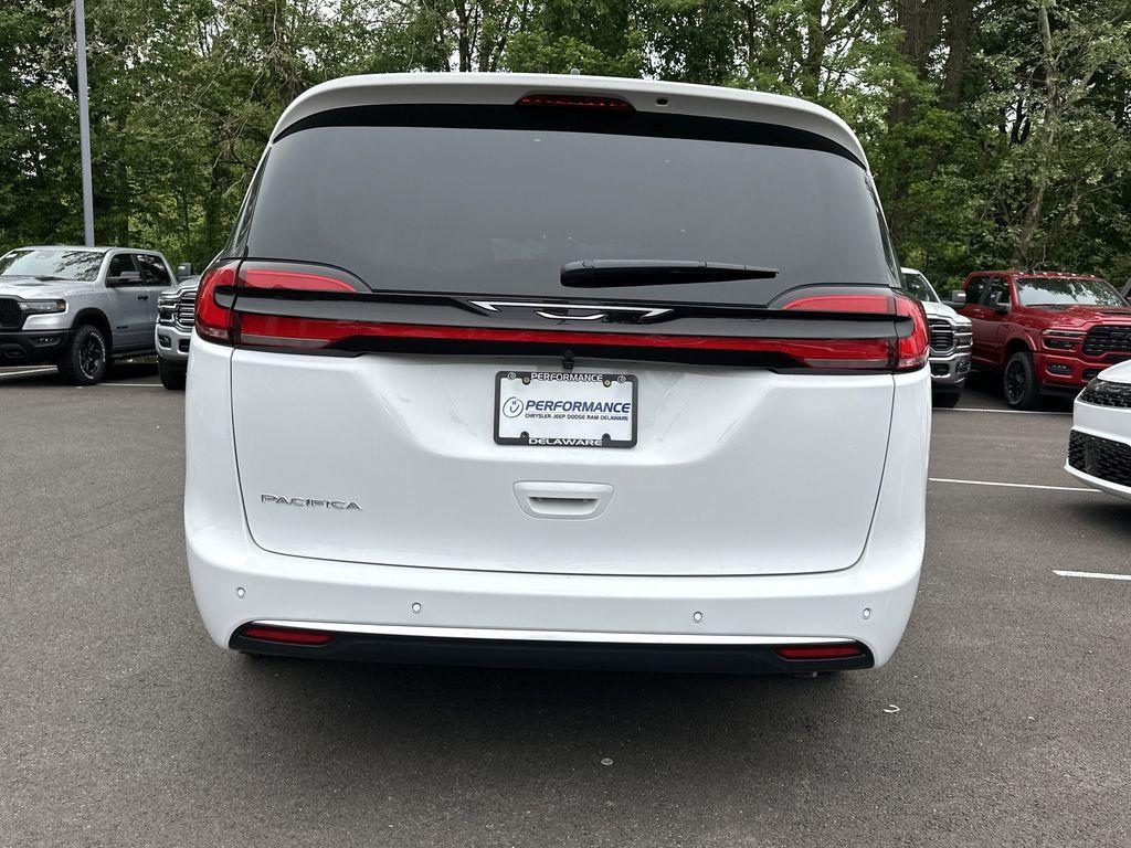 new 2027 Chrysler Pacifica car, priced at $48,257