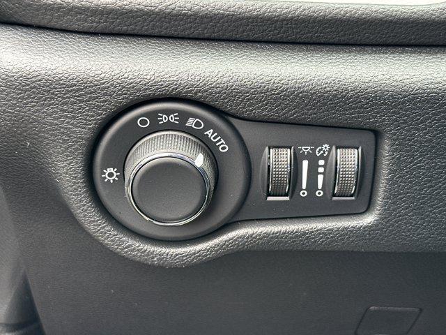 new 2027 Chrysler Pacifica car, priced at $47,033
