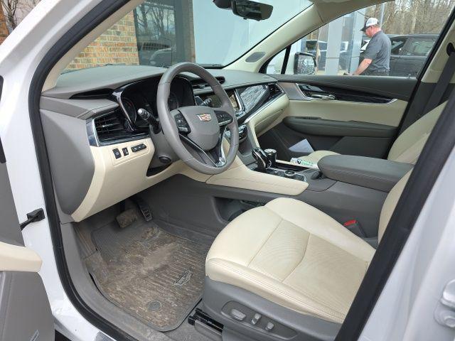 used 2021 Cadillac XT6 car, priced at $29,800