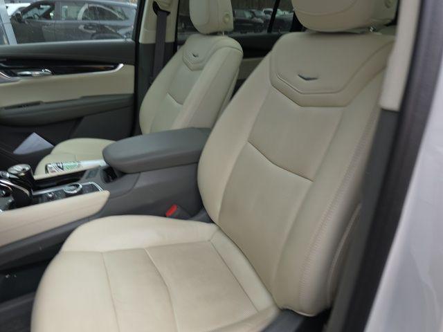 used 2021 Cadillac XT6 car, priced at $29,800