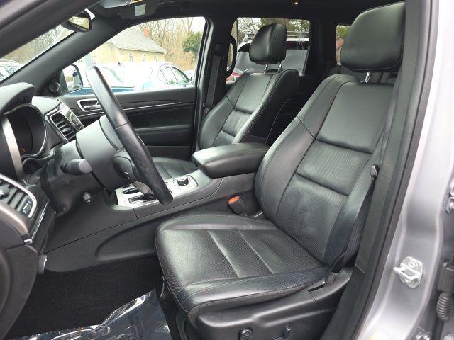 used 2020 Jeep Grand Cherokee car, priced at $16,400