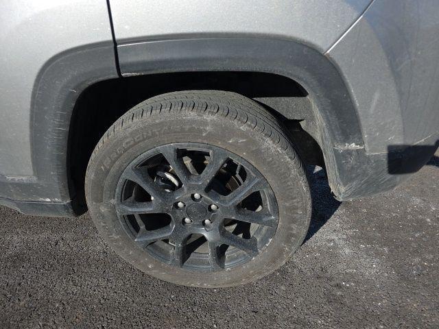 used 2023 Jeep Compass car, priced at $22,900