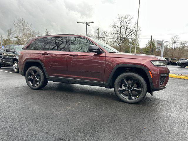 new 2026 Jeep Grand Cherokee car, priced at $41,296