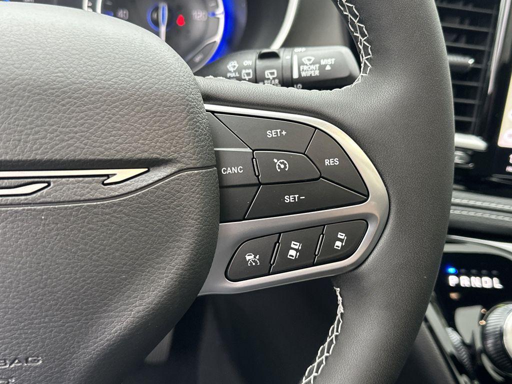 new 2027 Chrysler Pacifica car, priced at $48,257