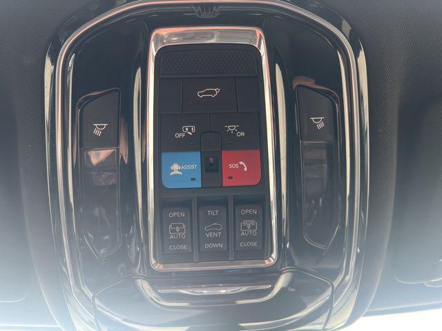 used 2025 Jeep Grand Cherokee L car, priced at $42,998