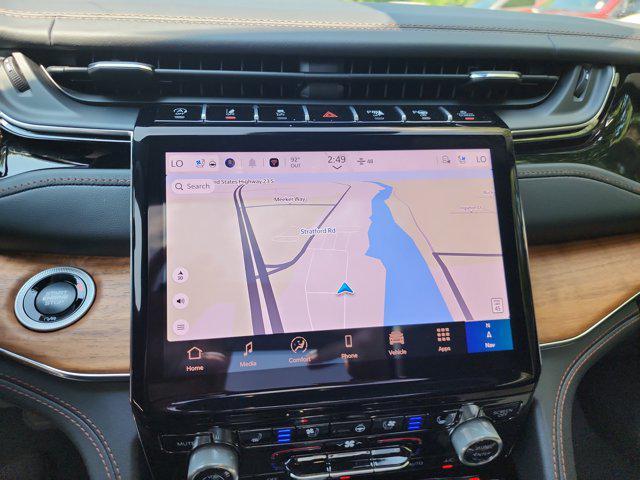 new 2025 Jeep Grand Cherokee car, priced at $65,569