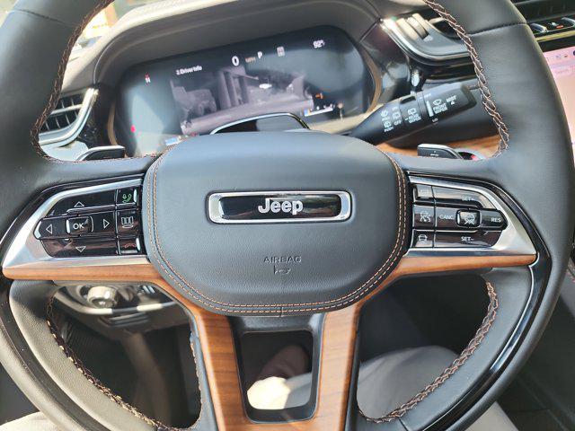 new 2025 Jeep Grand Cherokee car, priced at $65,569