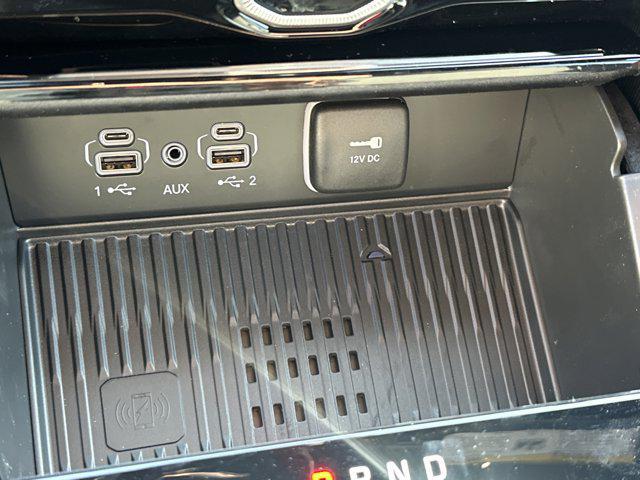 new 2026 Jeep Grand Cherokee car, priced at $50,155