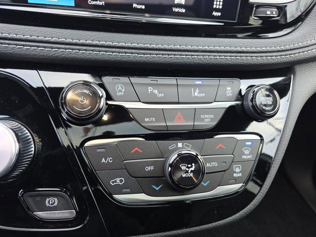 new 2026 Chrysler Pacifica car, priced at $43,854