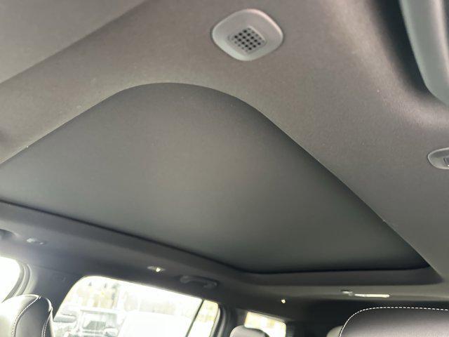 new 2026 Jeep Grand Cherokee L car, priced at $43,256