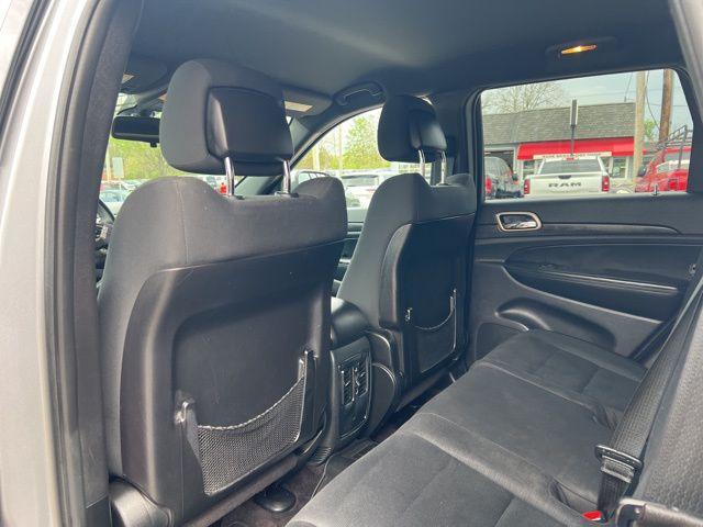 used 2015 Jeep Grand Cherokee car, priced at $11,400