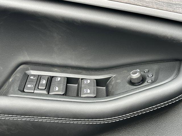 new 2026 Jeep Grand Cherokee car, priced at $39,549