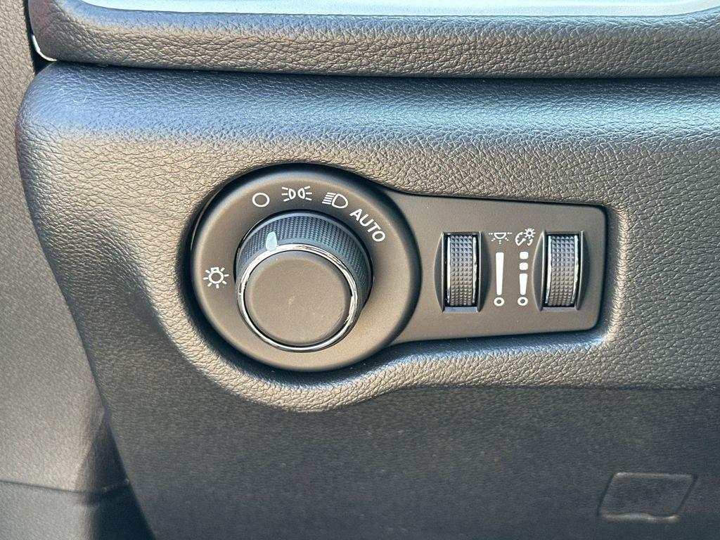 new 2027 Chrysler Pacifica car, priced at $52,840