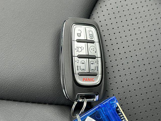 new 2027 Chrysler Pacifica car, priced at $44,112