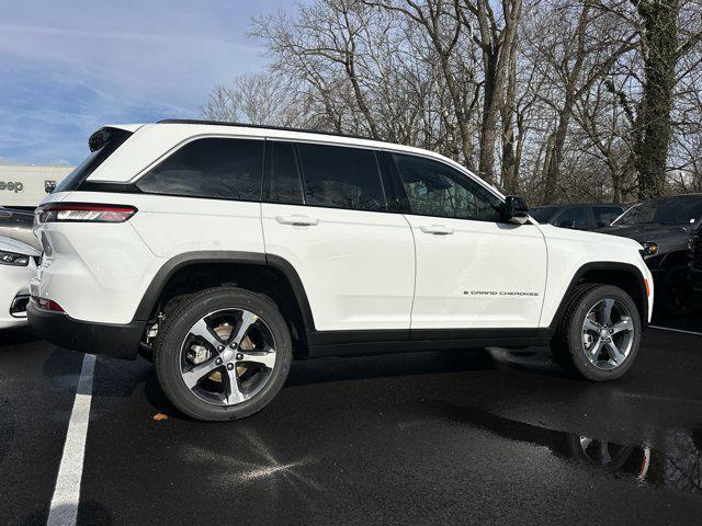 new 2026 Jeep Grand Cherokee car, priced at $39,163