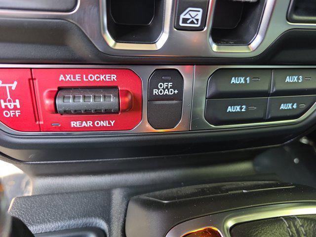 new 2025 Jeep Gladiator car, priced at $53,265