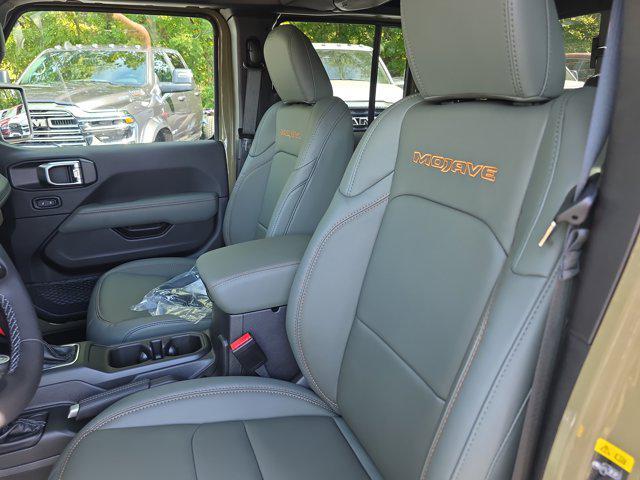 new 2025 Jeep Gladiator car, priced at $53,265