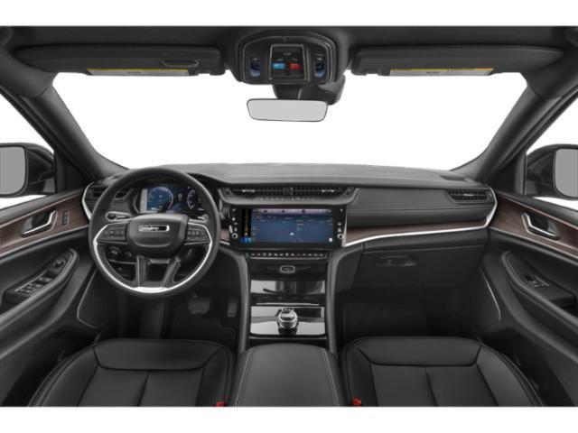 new 2027 Jeep Grand Cherokee car, priced at $54,338