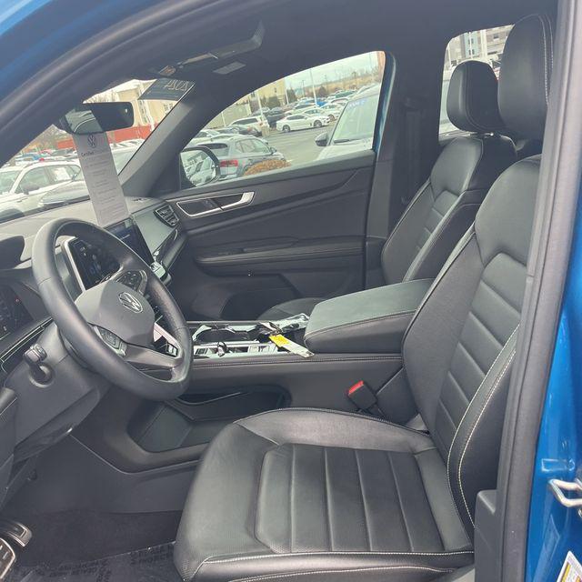 used 2024 Volkswagen Atlas Cross Sport car, priced at $34,900