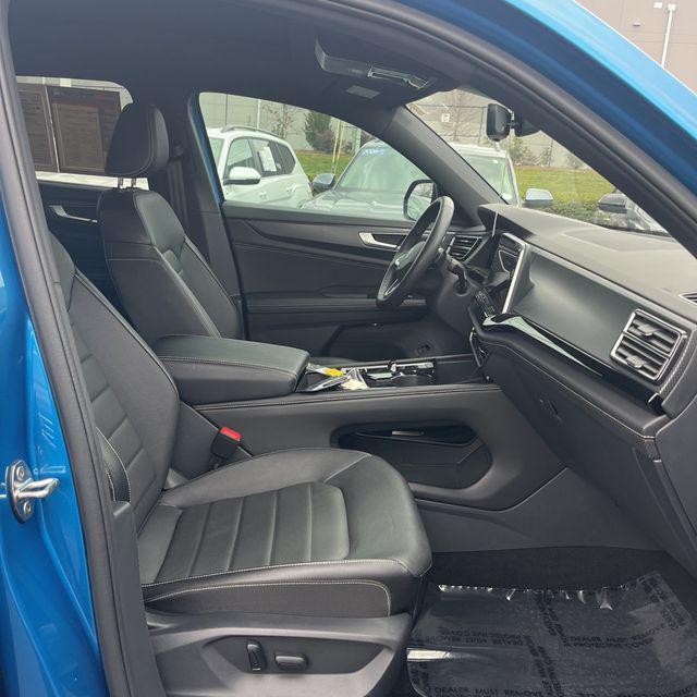 used 2024 Volkswagen Atlas Cross Sport car, priced at $34,900