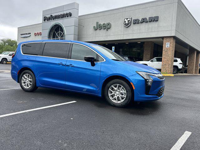 new 2027 Chrysler Pacifica car, priced at $48,703
