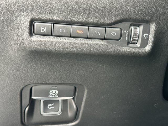 new 2026 Jeep Cherokee car, priced at $38,121
