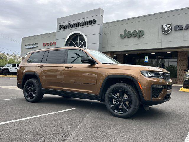 new 2026 Jeep Grand Cherokee L car, priced at $44,699