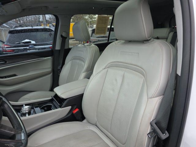 used 2022 Jeep Grand Cherokee L car, priced at $28,999