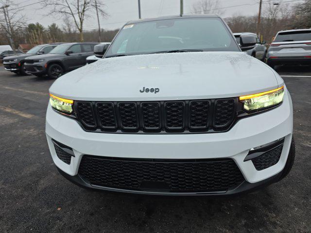 new 2025 Jeep Grand Cherokee car, priced at $46,186