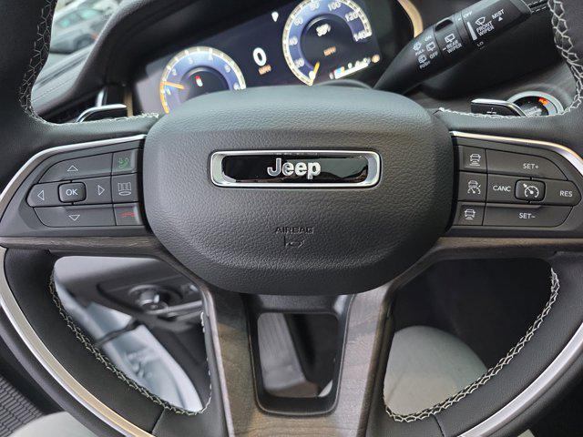 new 2025 Jeep Grand Cherokee car, priced at $46,186