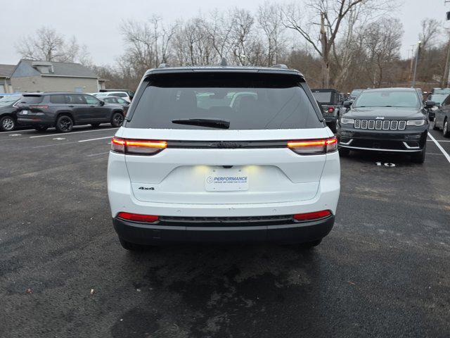 new 2025 Jeep Grand Cherokee car, priced at $46,186